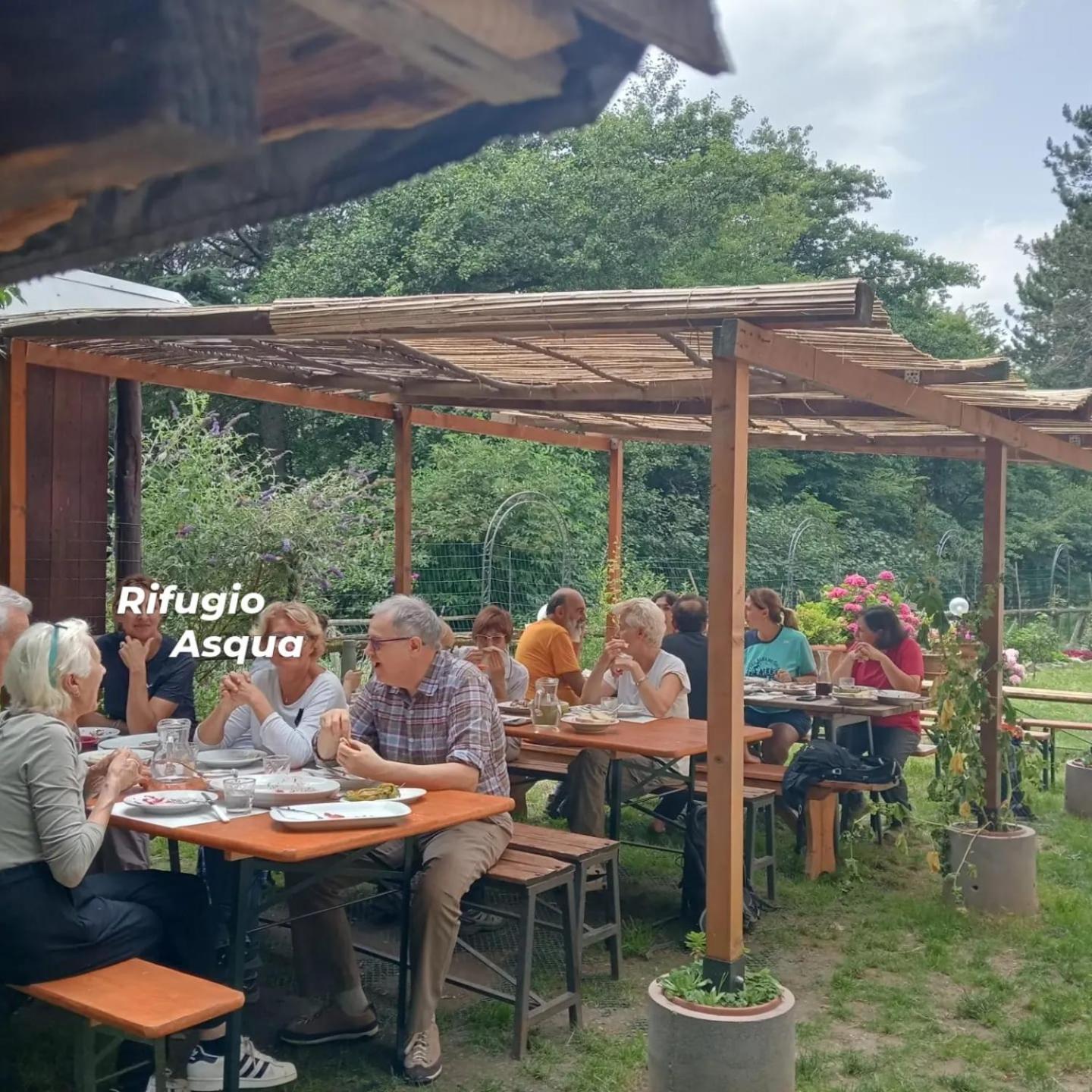 Vila Rifugio Asqua Poppi Exteriér fotografie